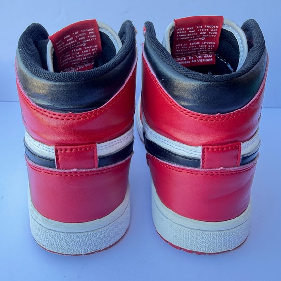 Nike Air Jordan 1 Retro High OG Chicago 2015 GS Size 7Y - Picture 7 of 16